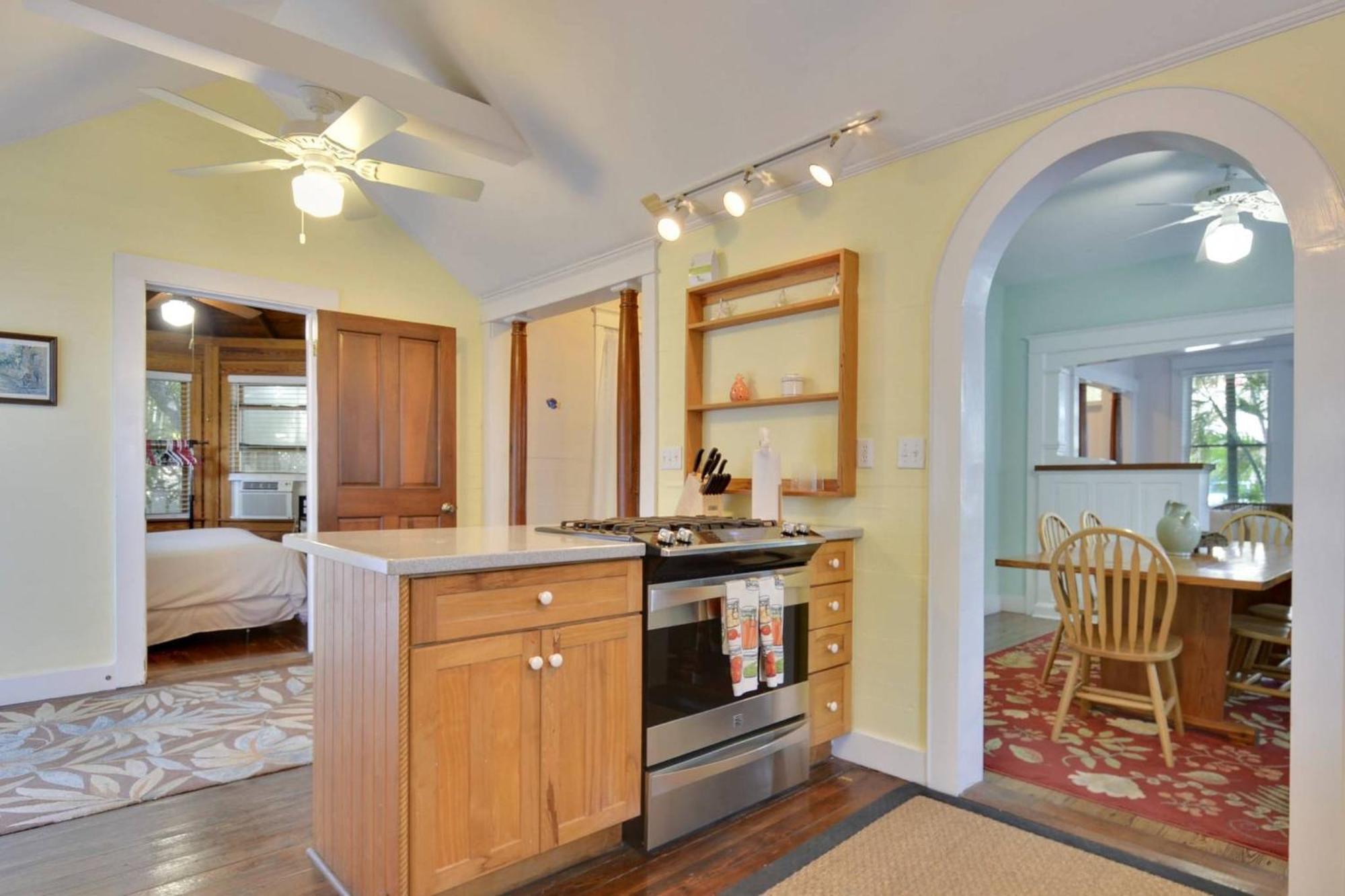 First Breath By Avantstay Close To Old Town W Pool Month Long Stays Only Key West Exterior photo