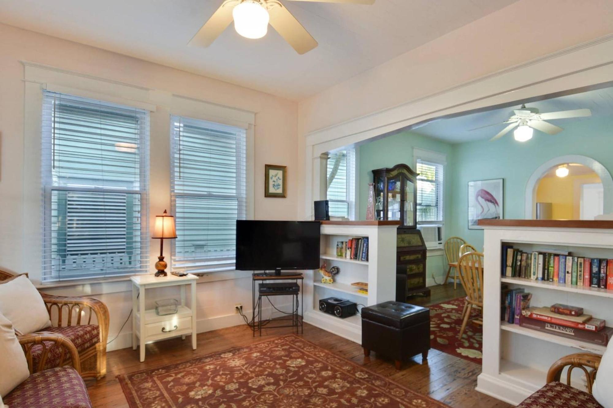 First Breath By Avantstay Close To Old Town W Pool Month Long Stays Only Key West Exterior photo